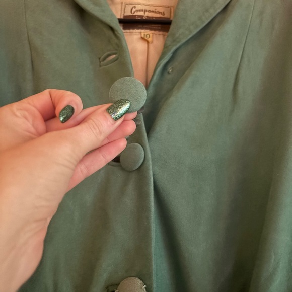 Vintage 1940s Companions in Suede of Davidson by California Green Overcoat - Picture 2 of 10